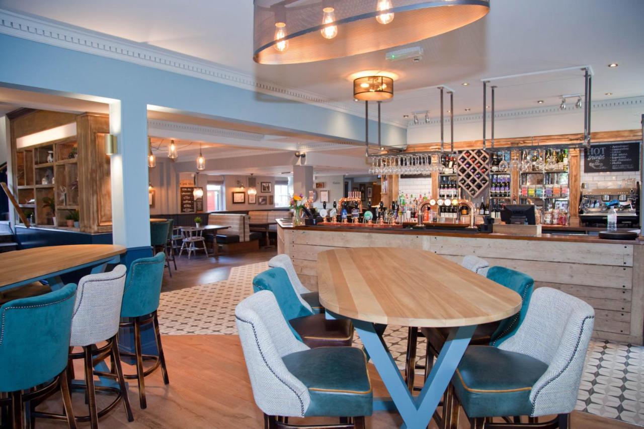 The Royal Hotel Bolton-le-Sands ภายนอก รูปภาพ